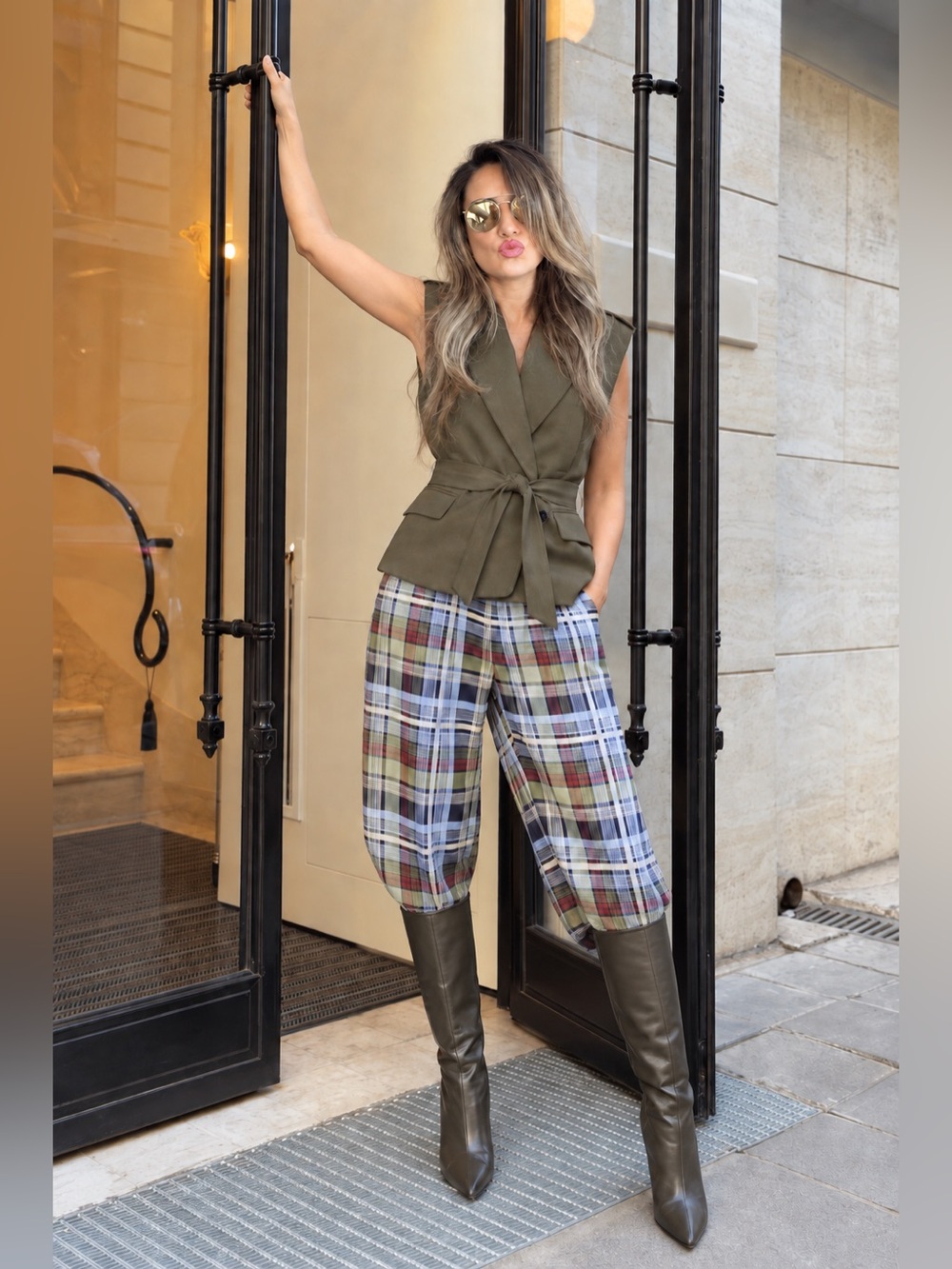NEW FALL 🍁 ZARA SHOULDER PAD BELTED VEST XS -S
🚨FINAL PRICE NO DISCOUNT - Picture 1 of 10